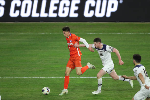 德天空：斯图加特将收到拜仁对沃尔特马德的首份书面报价.